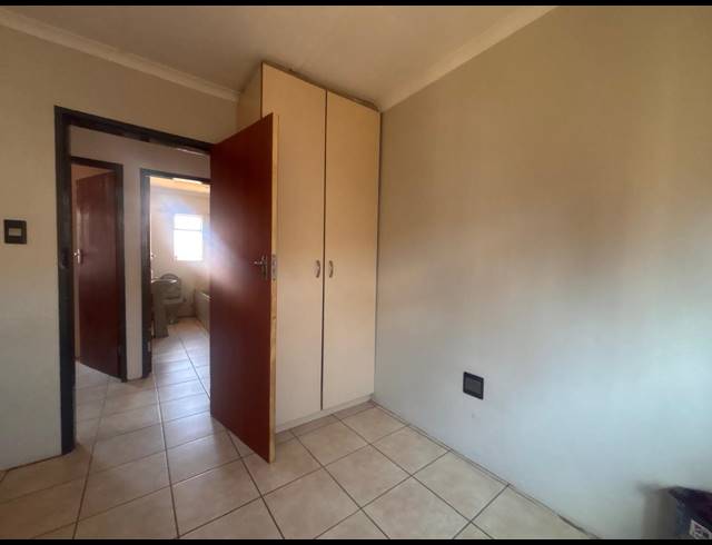 3 BEDROOM HOUSE TO LET IN BLOEMSIDE